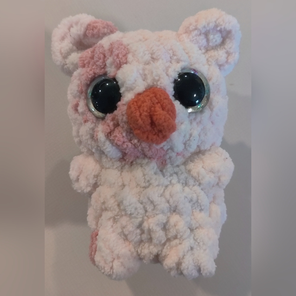 Cute Crochet Mini Pig In Pink and White.